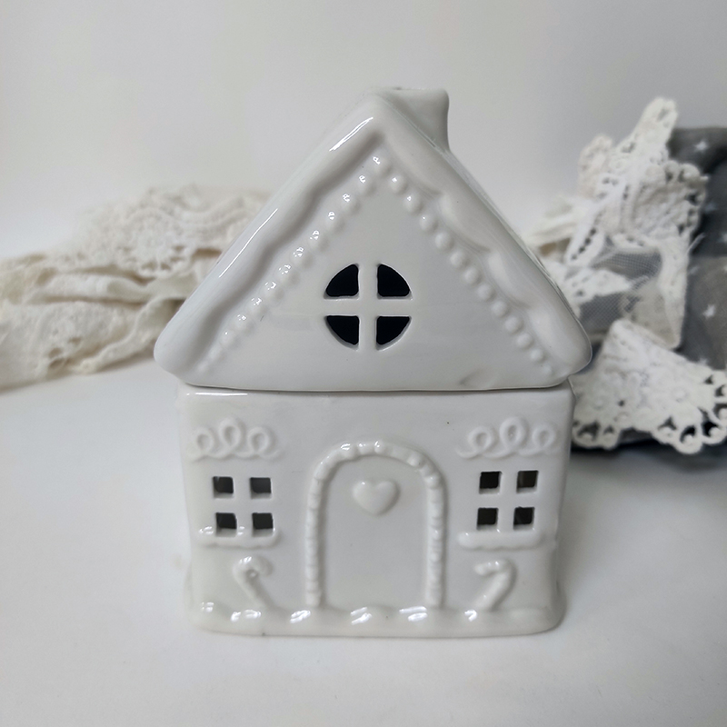 Quemador Casa de Jengibre Blanca